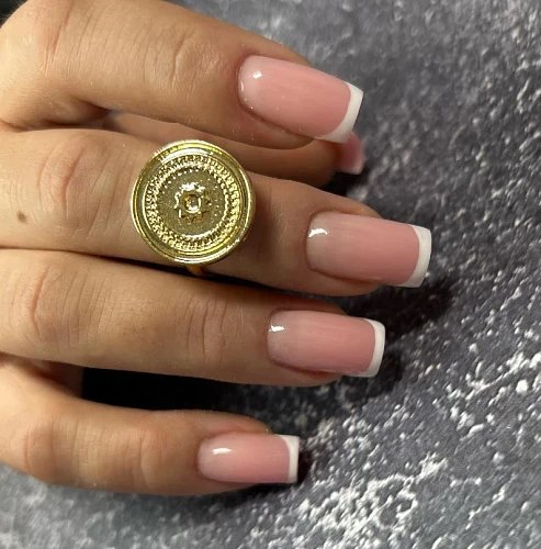 Galina, Nails Master