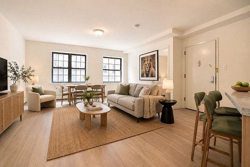 1355 Plimpton Ave Floor 2, Bronx, NY 10452