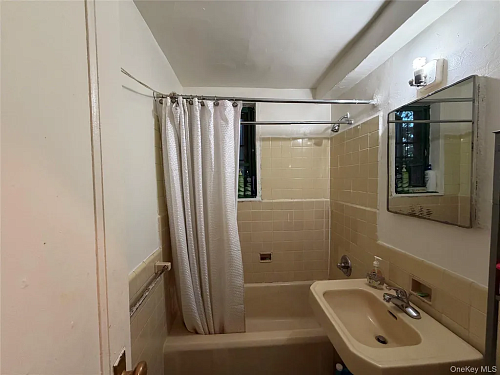 1551 Unionport Road #4C Bronx