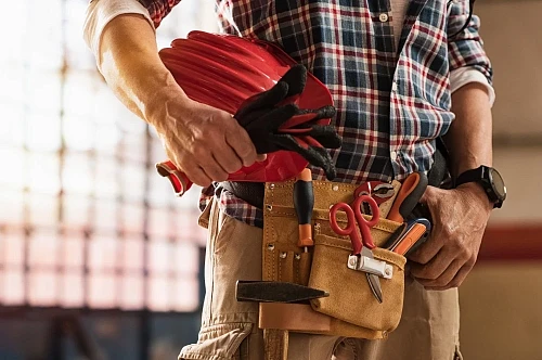 Viktor, Handyman Services