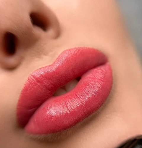 Natural Permanent Makeup