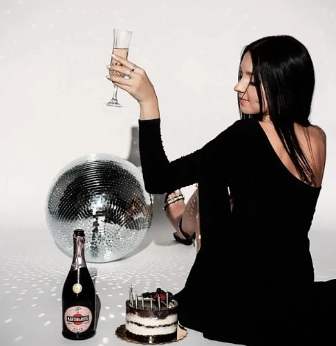 Angelina, Photographer