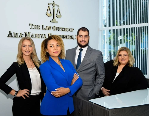 Квалифицированная помощь адвоката - The Law Offices of Ama-Mariya Hoffenden, PLL...