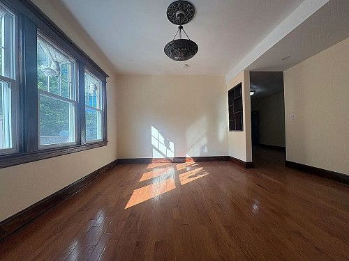 217 Bancroft Ave Floor 1, Staten Island, NY 10306