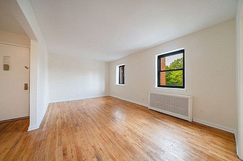 72-31 150th St, APT 3C, Flushing, NY 11367