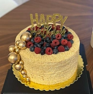 Lana, Homemade Cake