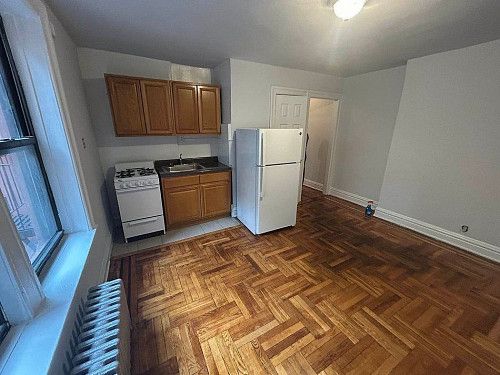 4306 46th St, APT 3C, Sunnyside, NY 11104