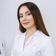 Natalia, Licensed Esthetician