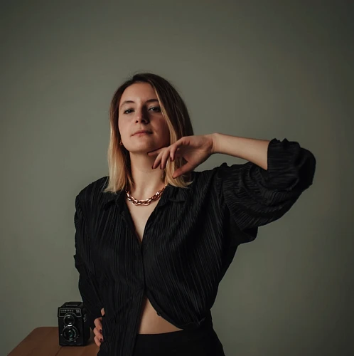Tanya, Photographer