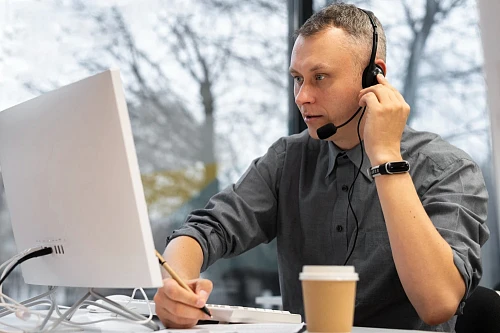 Alex, Dispatcher