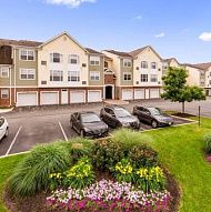 Насладитесь невероятными видами в The Glen at Lafayette Hill! 1 спальня, 1 ванная комната, 732 кв. фута.