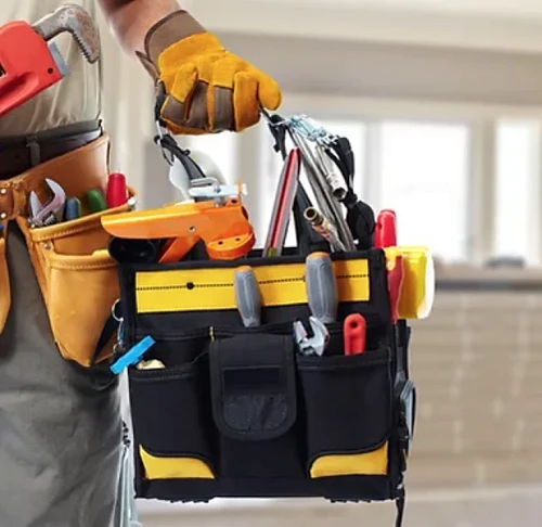 Handyman/ Roman