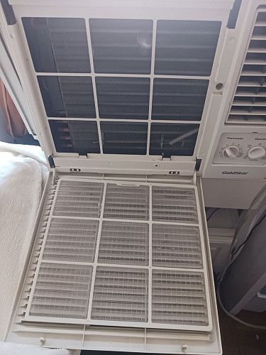 Мощный кондиционер GoldStar 10,000 BTU — В отличном состоянии!