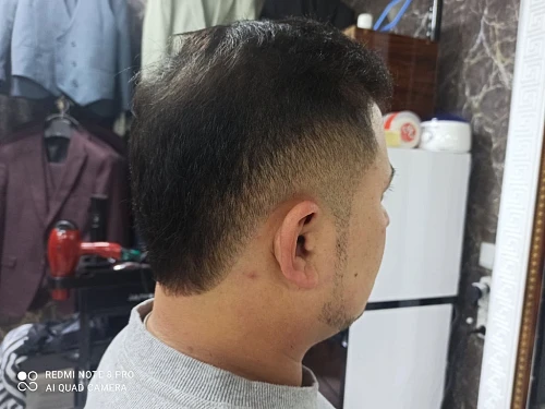 Dastan, Barber