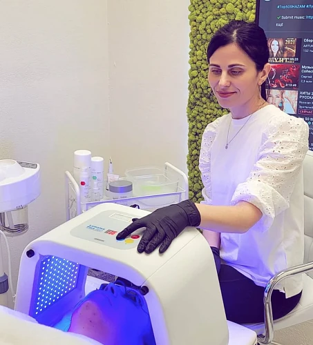 Cosmetologist IRINA - Facial & Beauty Center