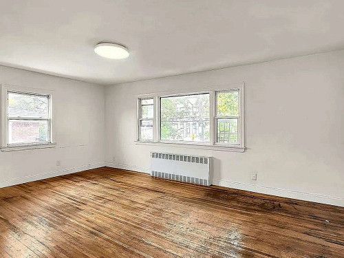 192-14 35th Ave, # 102, Flushing, NY 11358