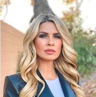 Ally Piatnitsky, Real Estate Agent