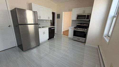 106-25 160th St, # 3E, Jamaica, NY 11433
