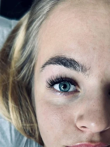 Natalya Galeeva, Eyelash Extension