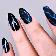 Alina - Manicure | Brows