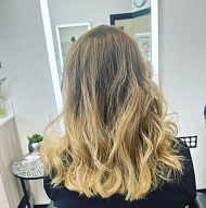 Lana, Hairstylist