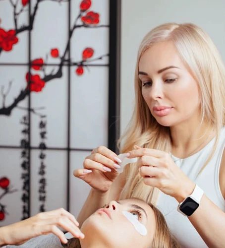 Natalia Denisova, Lash Extensions