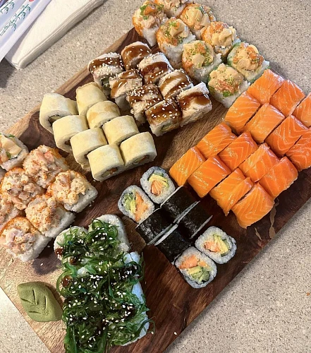 Sushi Everett - Delivery