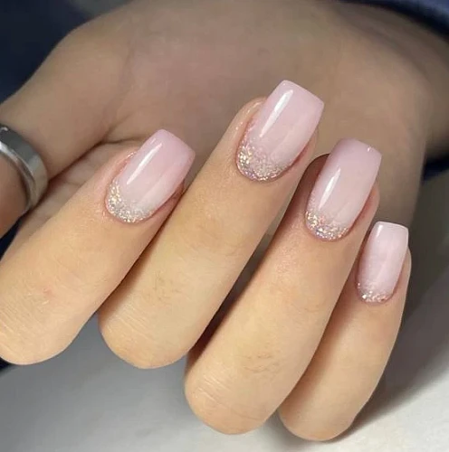 Ariuna, Manicure