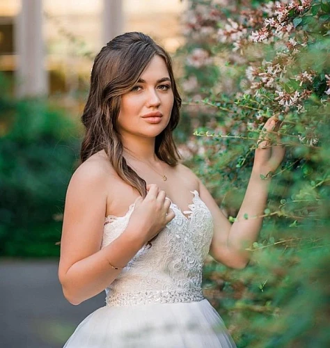 Olga - Wedding Photographer
