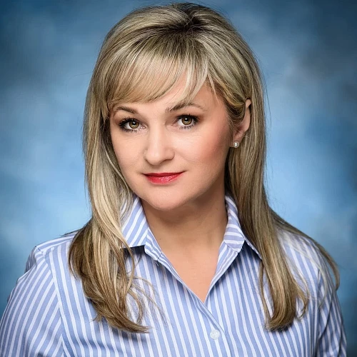 Oksana Bilichak, agent with New York Life