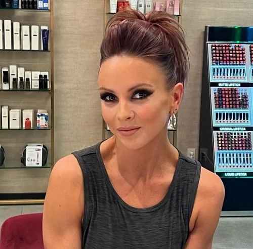 Julia, Hair and Makeup