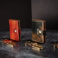 Tom Clark Boutique - Ваша зупинка для стильних гаманців ручної роботи!