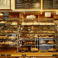 Cinderella Bakery & Cafe